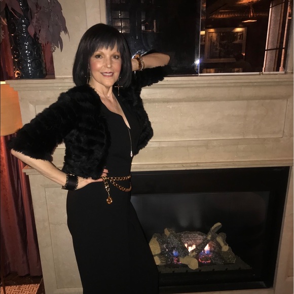 Meet your Posher, Darlene - Picture 4 of 4